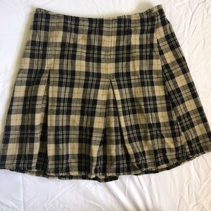 Brandy Melville Plaid Skirt (Size S)